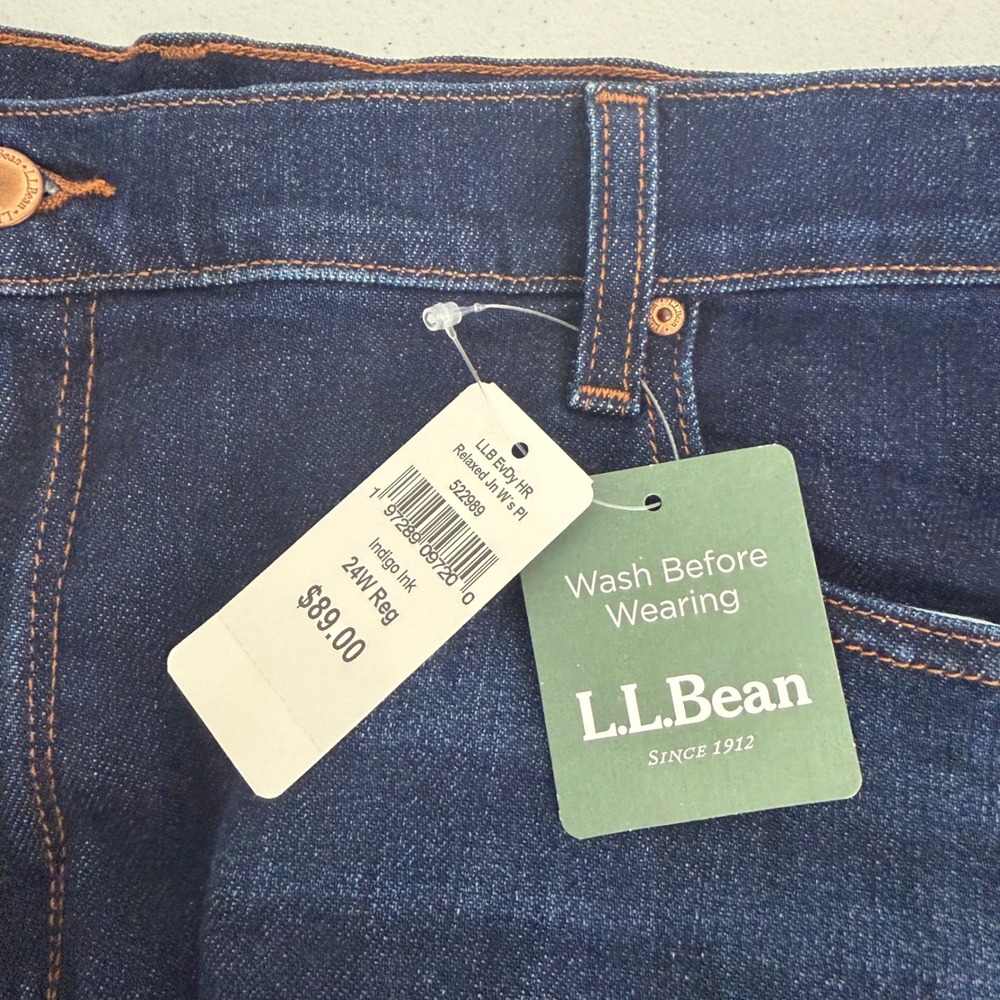 New L.L. Bean Everyday Jeans Womens 24W Plus High Rise Wide Leg Indigo Ink Blue - Picture 7 of 12